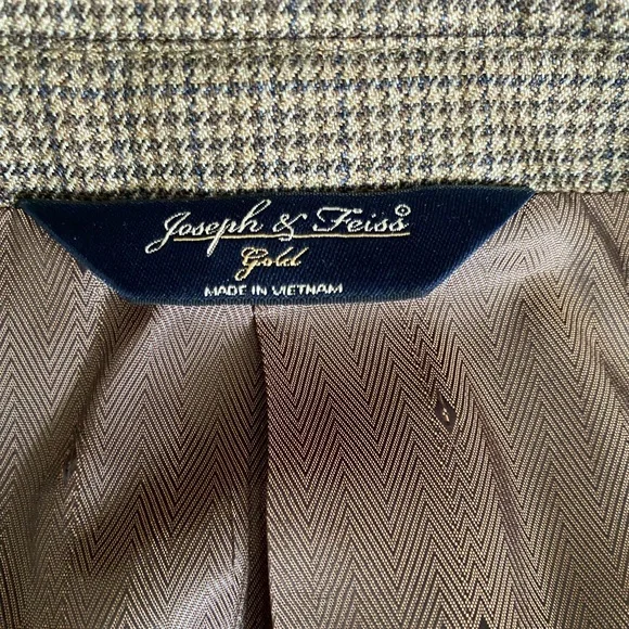 Joseph & Feiss Beige Blazer - Picture 2 of 6